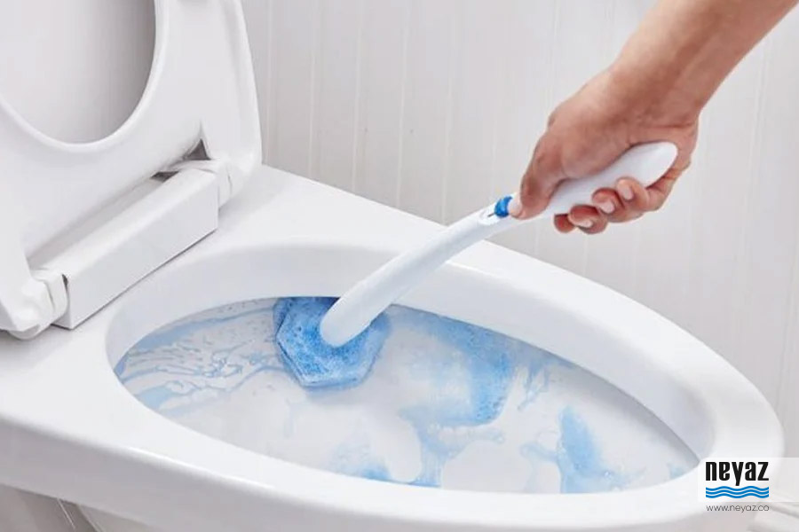 نظافت توالت | راهنمای کامل برای یک فضای بهداشتی و درخشان | نظافت سرویس بهداشتی | آموزش تمیز کردن دستشویی | فلاش تانک نیاز